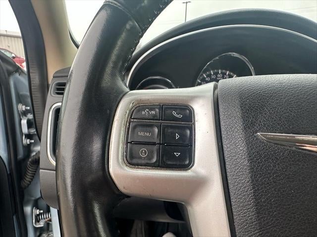 2012 Chrysler 200 Limited