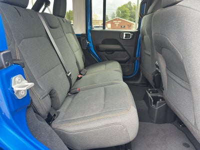 2024 Jeep Wrangler 4-Door Sahara 4x4