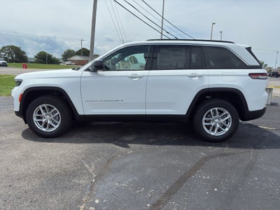 2025 Jeep Grand Cherokee GRAND CHEROKEE LAREDO X 4X4