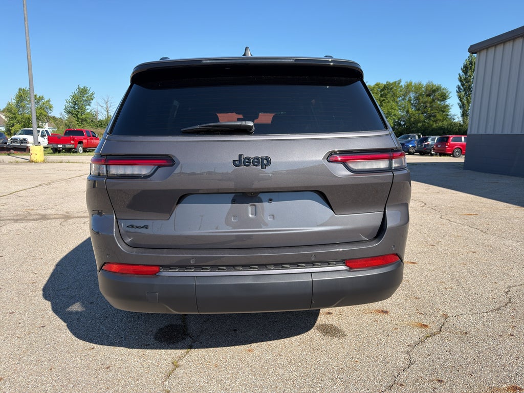 2026 Jeep Grand Cherokee GRAND CHEROKEE L LAREDO ALTITUDE 4X4