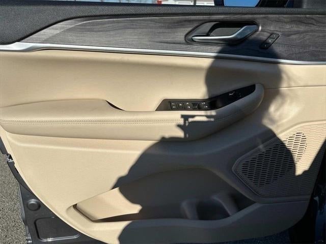 2024 Jeep Grand Cherokee GRAND CHEROKEE L LIMITED 4X4