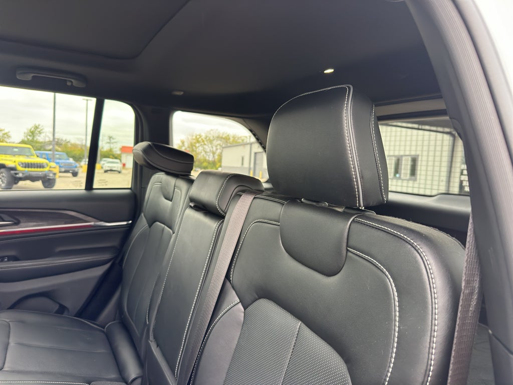 2024 Jeep Grand Cherokee 4xe Overland