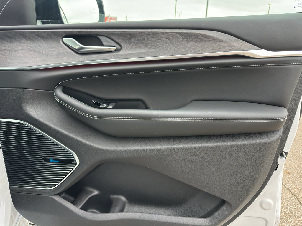 2024 Jeep Grand Cherokee 4xe Overland