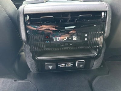 2024 Jeep Wagoneer Series II Carbide 4x4