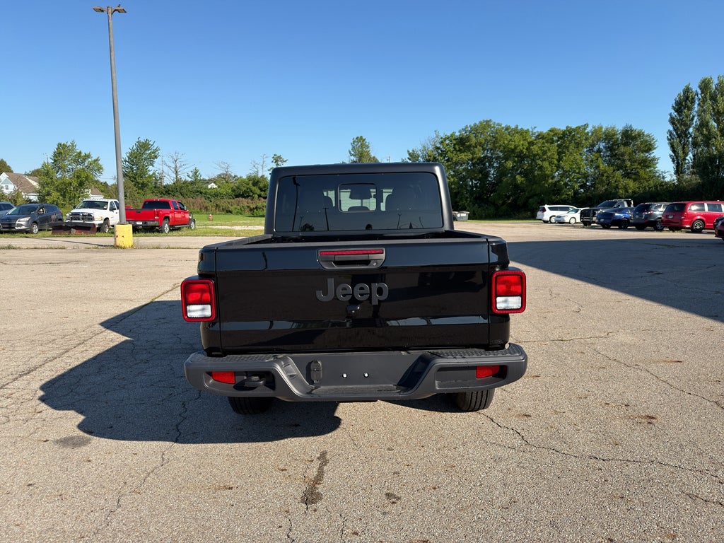 2026 Jeep Gladiator GLADIATOR SPORT S 4X4