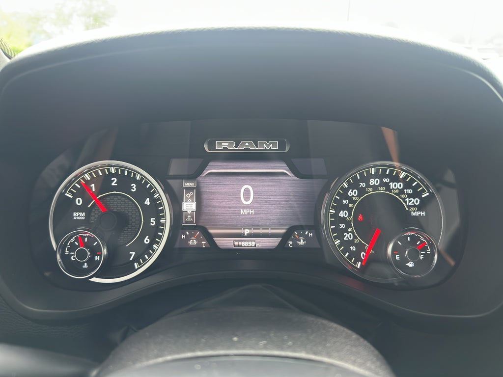 2025 RAM 1500 Big Horn Crew Cab 4x4 6'4' Box