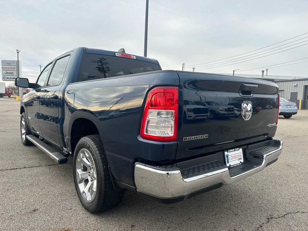 2022 RAM 1500 Big Horn Crew Cab 4x4 5'7' Box