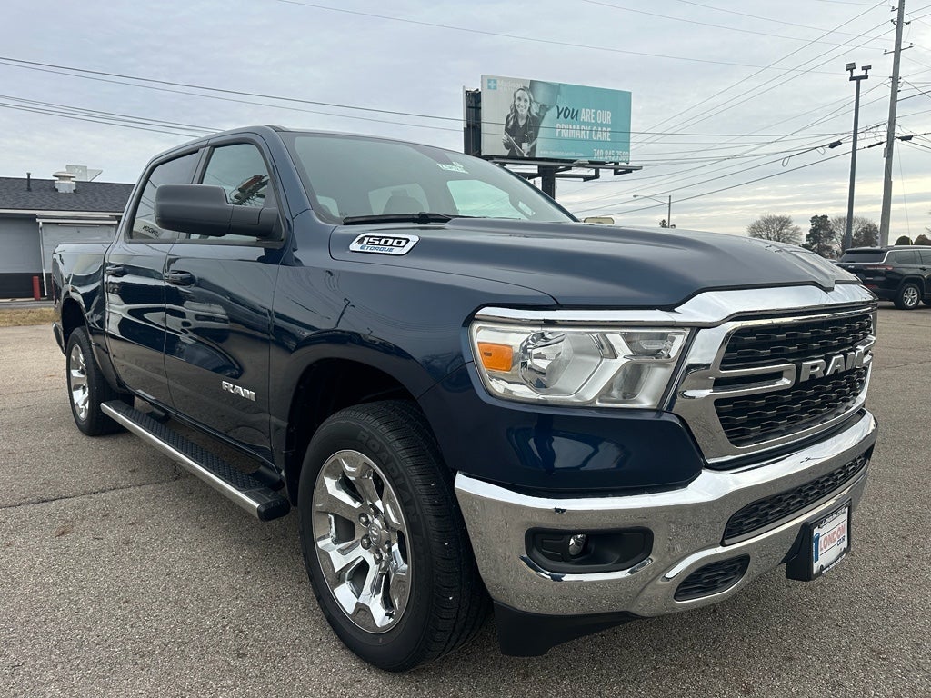 2022 RAM 1500 Big Horn Crew Cab 4x4 5'7' Box