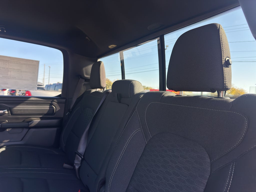 2026 RAM Ram 1500 RAM 1500 TRADESMAN CREW CAB 4X4 5'7' BOX