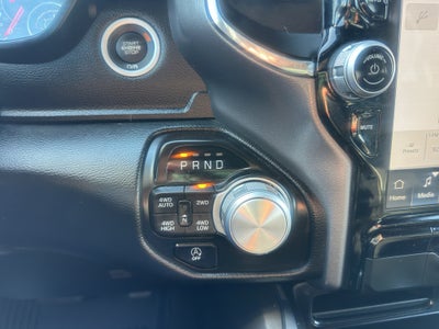 2024 RAM 1500 Laramie Crew Cab 4x4 5'7' Box