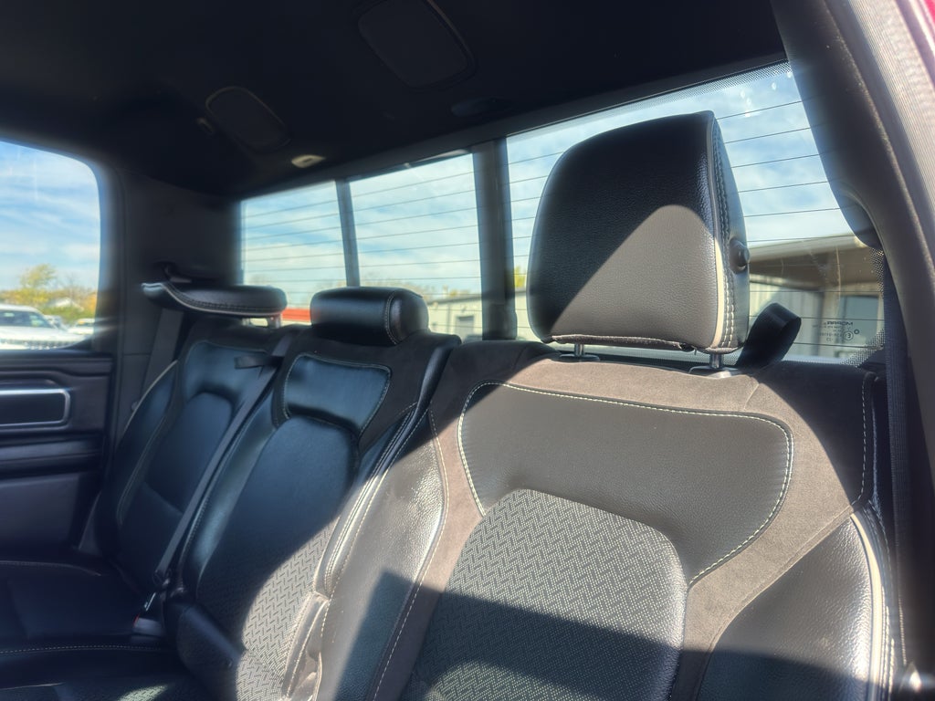 2024 RAM 1500 Laramie Crew Cab 4x4 5'7' Box