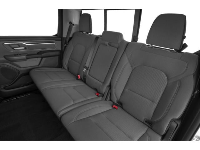 2020 RAM 1500 Big Horn Crew Cab 4x4 6'4' Box