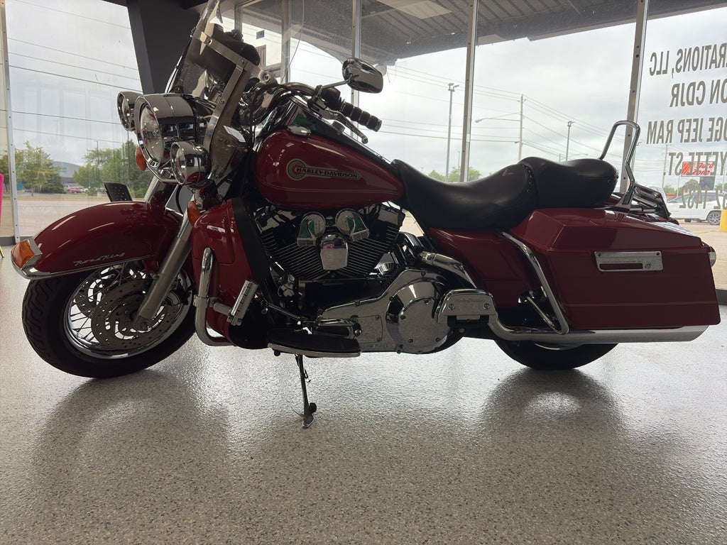 2005 Harley-Davidson Police & Firefighter Special Shrine Base