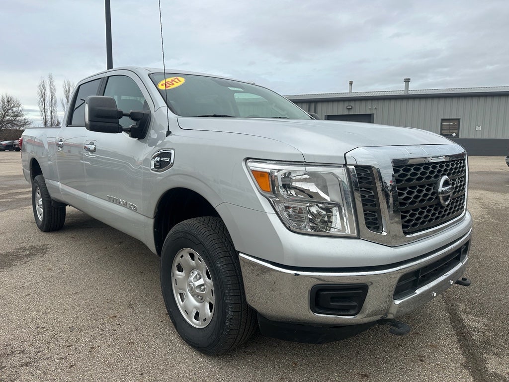 2017 Nissan TITAN XD SV Diesel