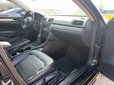 2015 Volkswagen Passat 1.8T Limited Edition