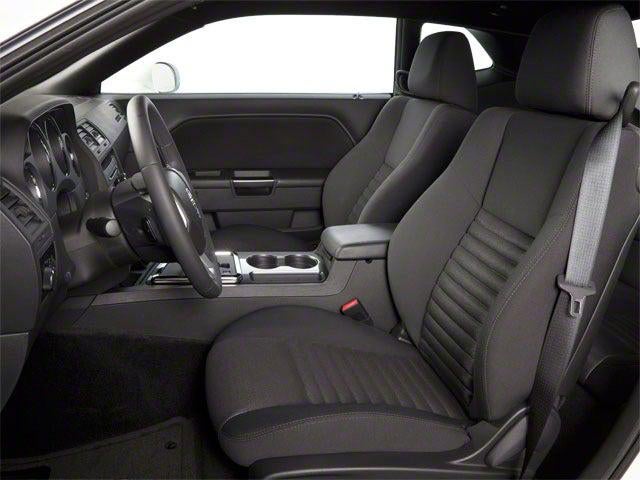 2011 Dodge Challenger SE