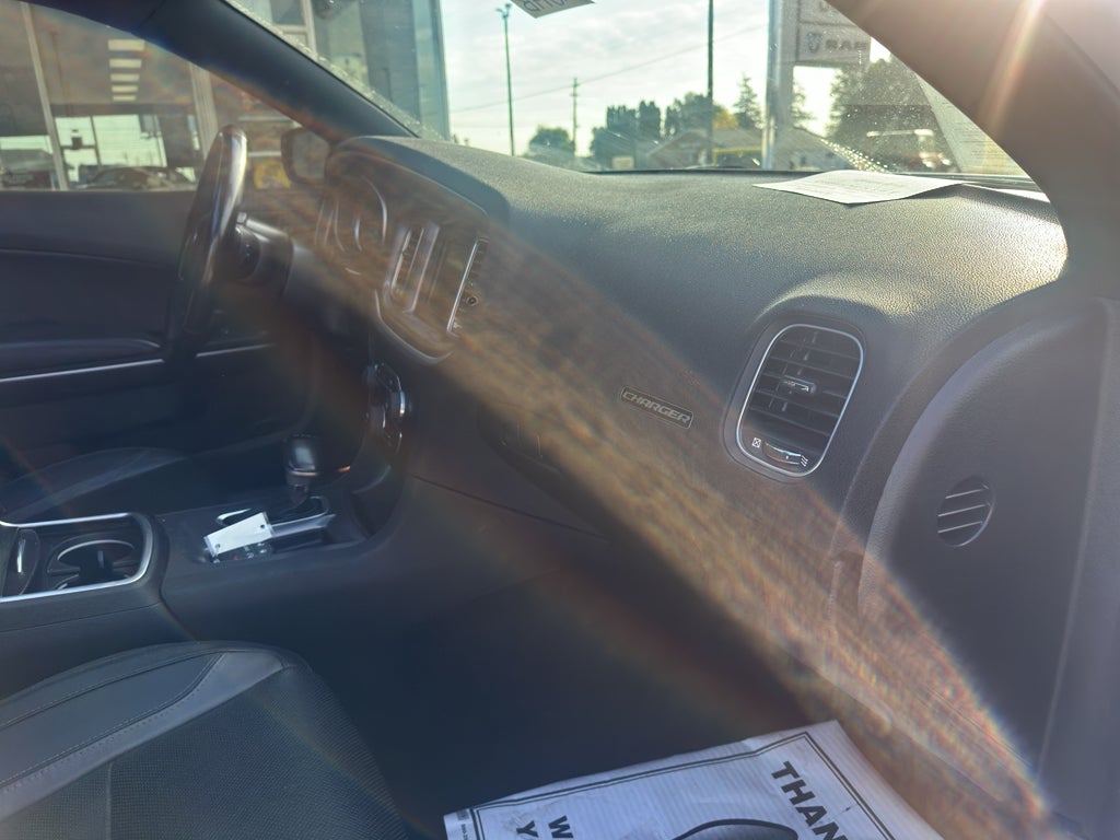 2020 Dodge Charger SXT RWD