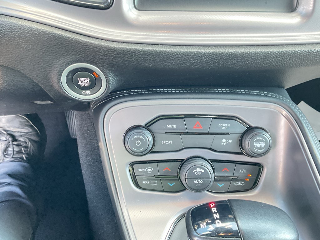 2023 Dodge Challenger SXT