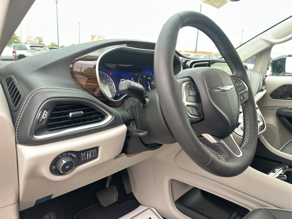 2024 Chrysler Pacifica Limited AWD