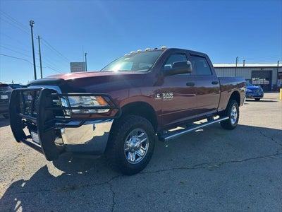2017 RAM 3500 Tradesman Crew Cab 4x4 6'4' Box
