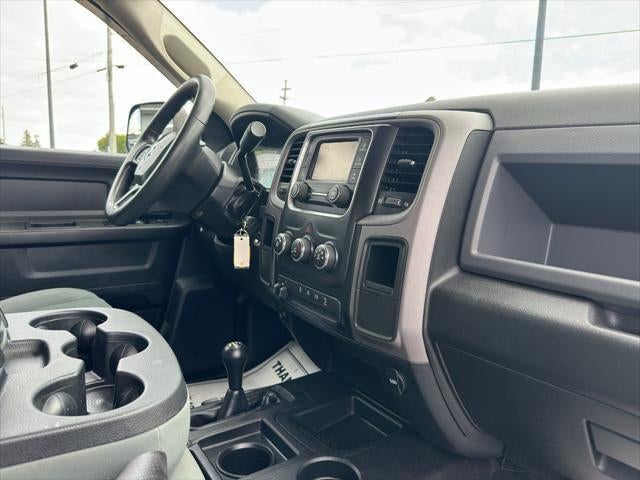 2017 RAM 3500 Tradesman Crew Cab 4x4 6'4' Box