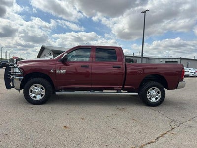 2017 RAM 3500 Tradesman Crew Cab 4x4 6'4' Box