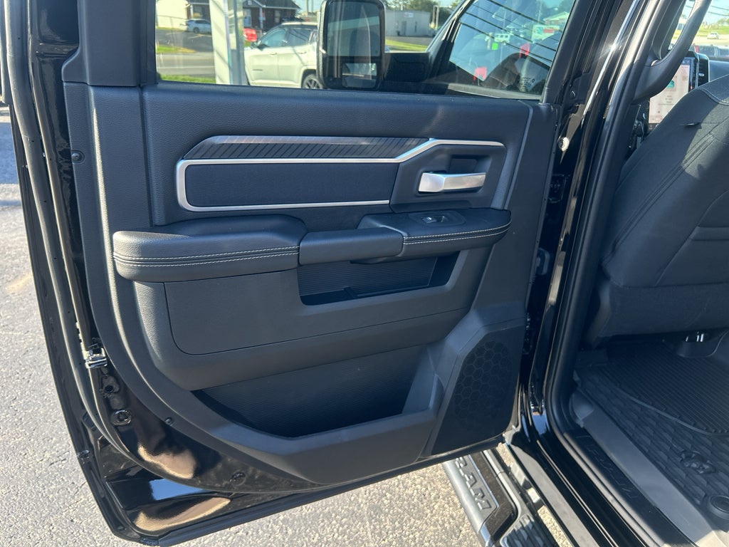 2025 RAM Ram 2500 RAM 2500 BIG HORN CREW CAB 4X4 6'4' BOX